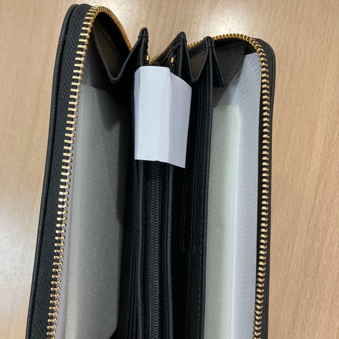 【新品未使用】ピンキー&ダイアン＊パドロック/ラウンドファスナー長財布　黒系