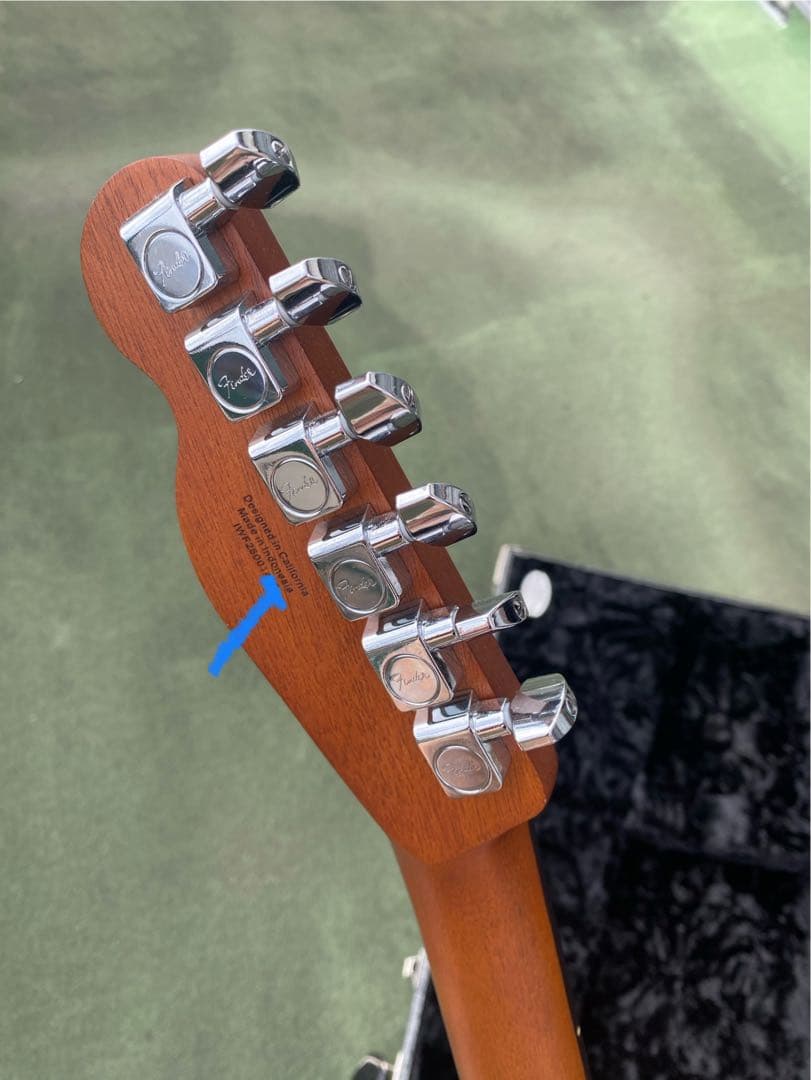 フェンダー❤️Acoustasonic Standard テレキャス黒