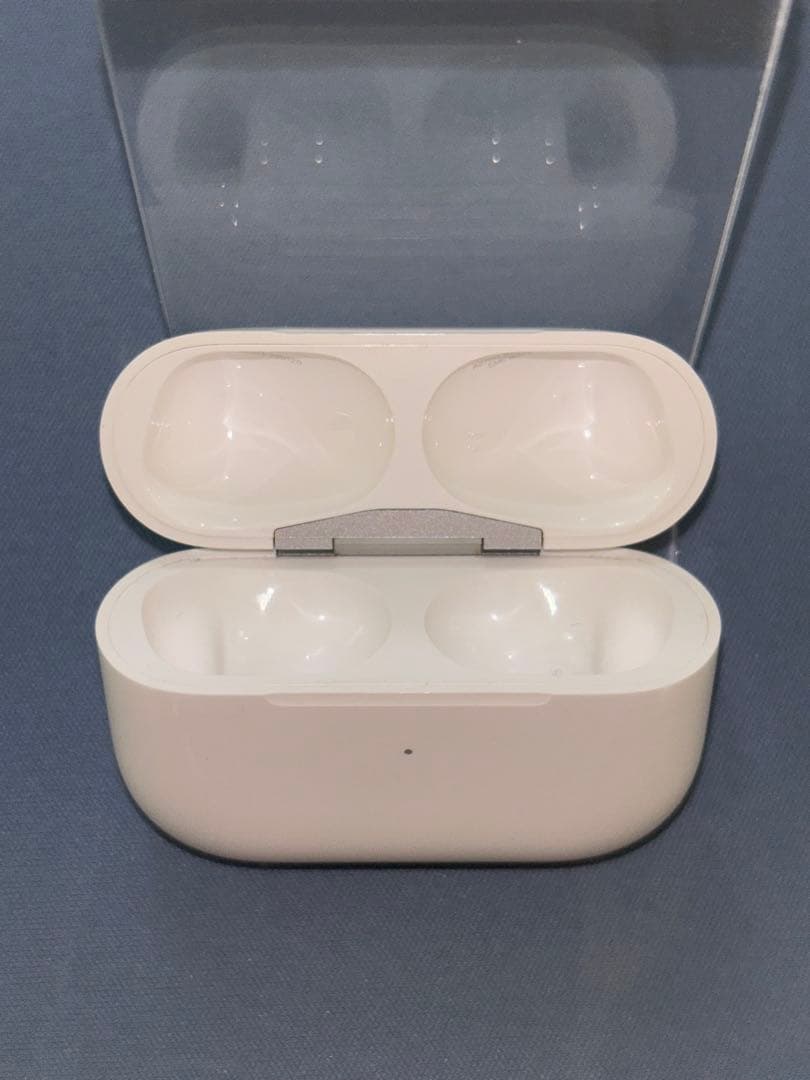 AirPodsPro2 MagSafe充電ケース (Lightning)