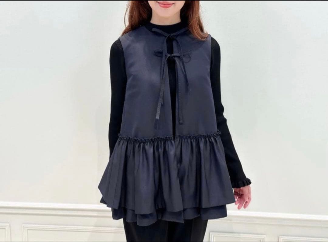 エムプルミエ グログランオープンリボンペプラムジレ　38サイズ