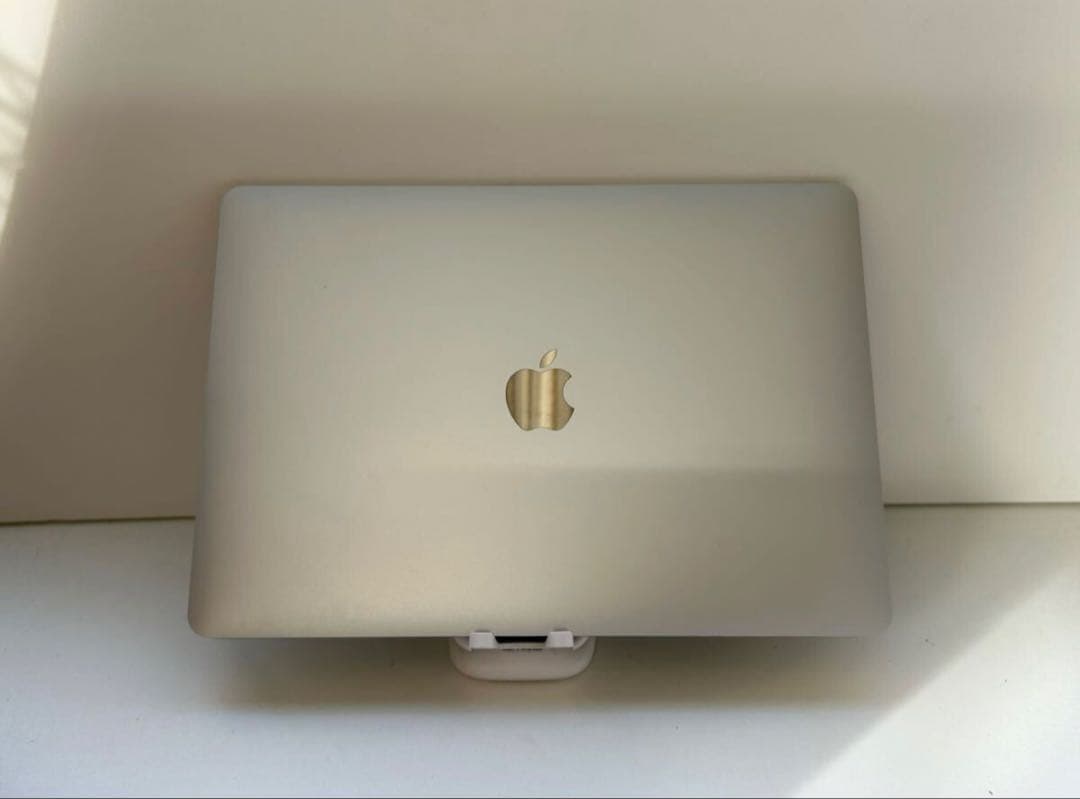 MacBook Air M1 13インチ 2020 8GB 256GB