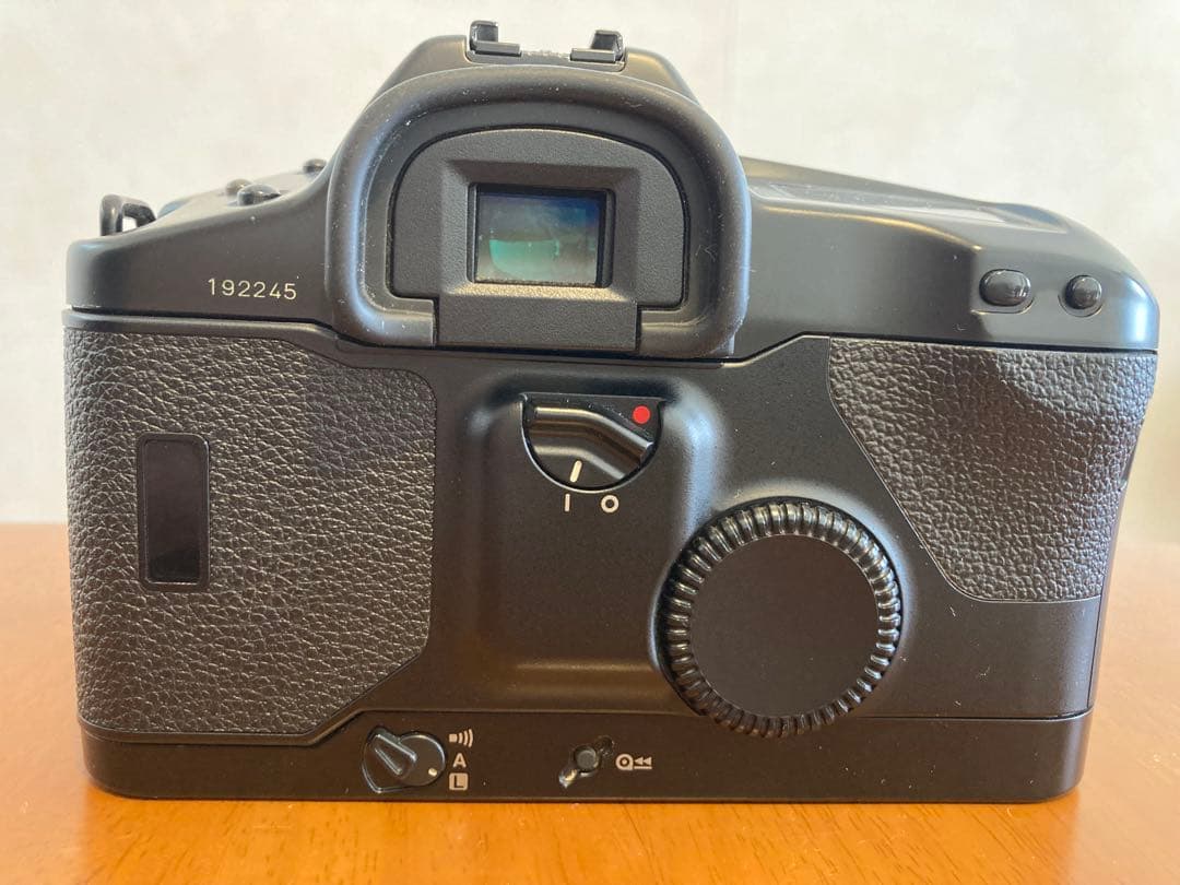 キャノンEOS-1 (Remode Switch付属しません