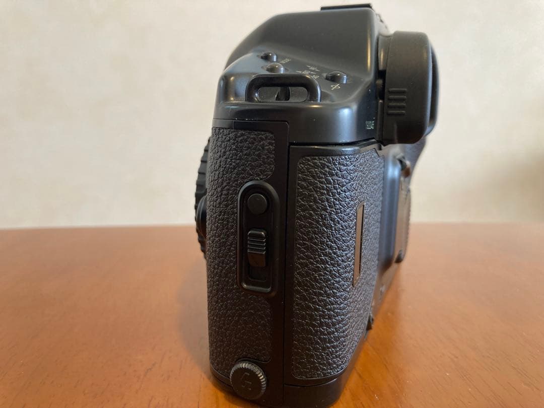 キャノンEOS-1 (Remode Switch付属しません