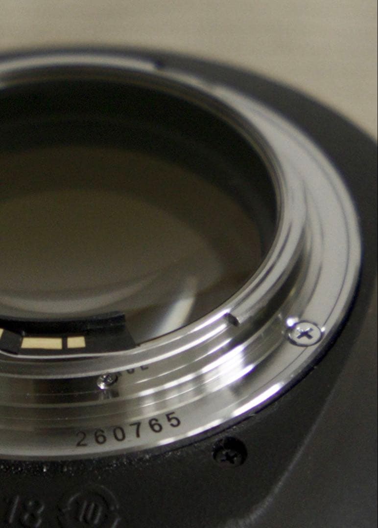 Canon EF 85mm f/1.2L II USM レンズ