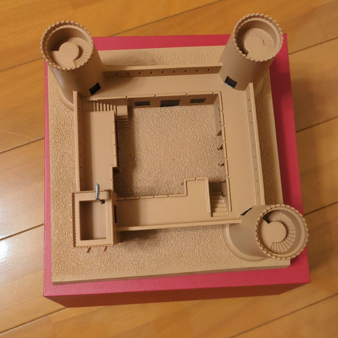 アル•ズハラの砦のトロフィー　大阪万博　カタールパビリオン