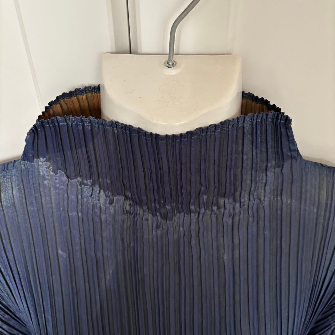 ＊タグ付き新品＊プリーツプリーズ 長袖カットソー サイズ3 ネイビー系