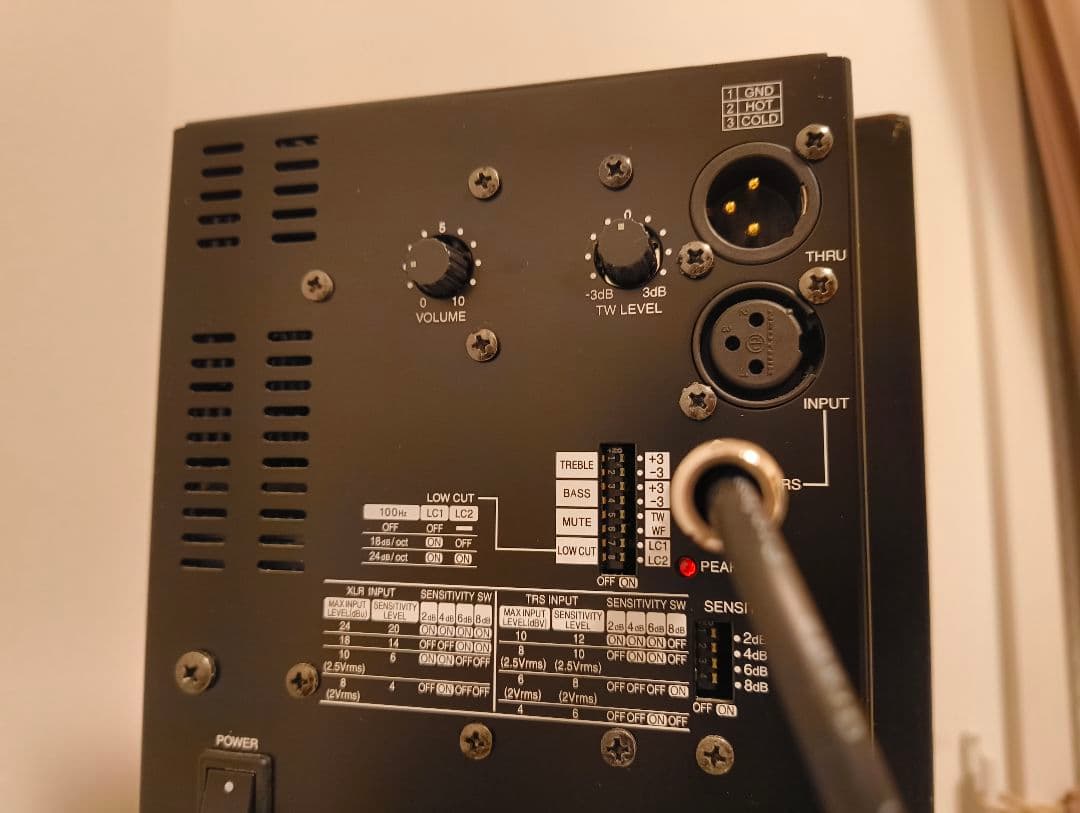 FOSTEX NF-4A パワード・ニアフィールド・モニター スピーカー