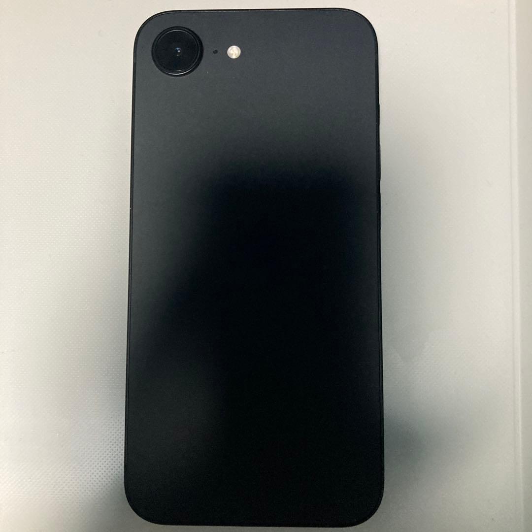 スマートフォン本体 iPhone16e256Black
