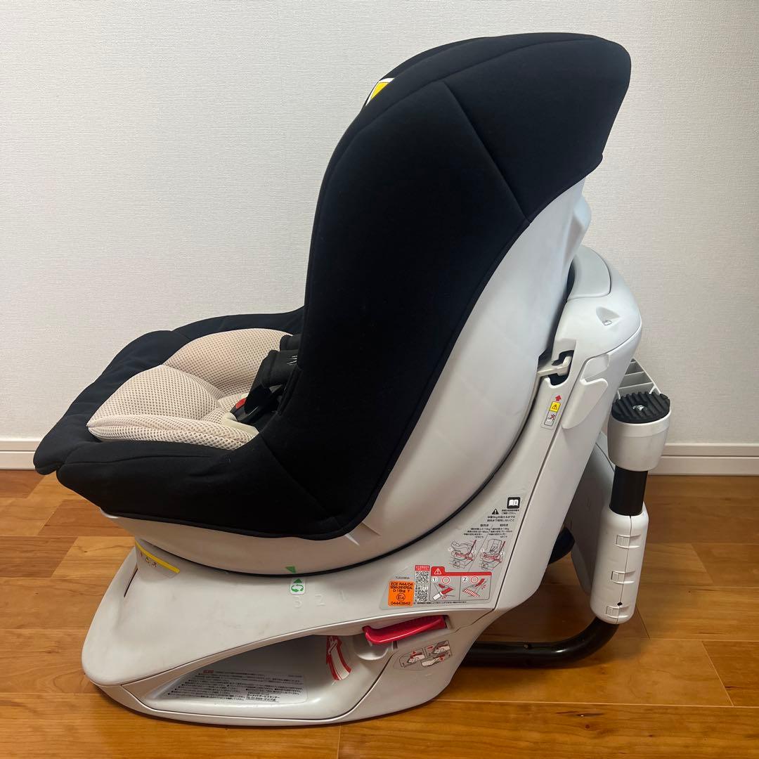 エールべべ　360ターンS2 チャイルドシート