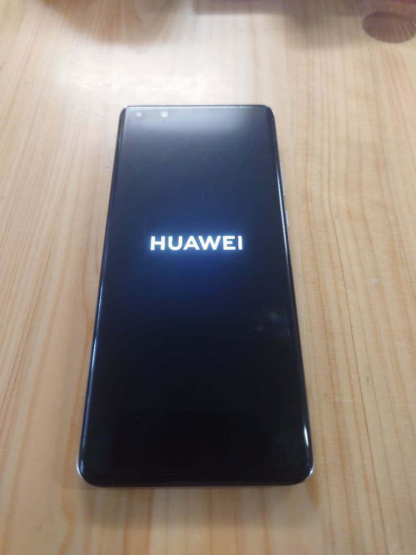 HUAWEIP40Pro＆ケースセット シルバーフロスト 256 GB
