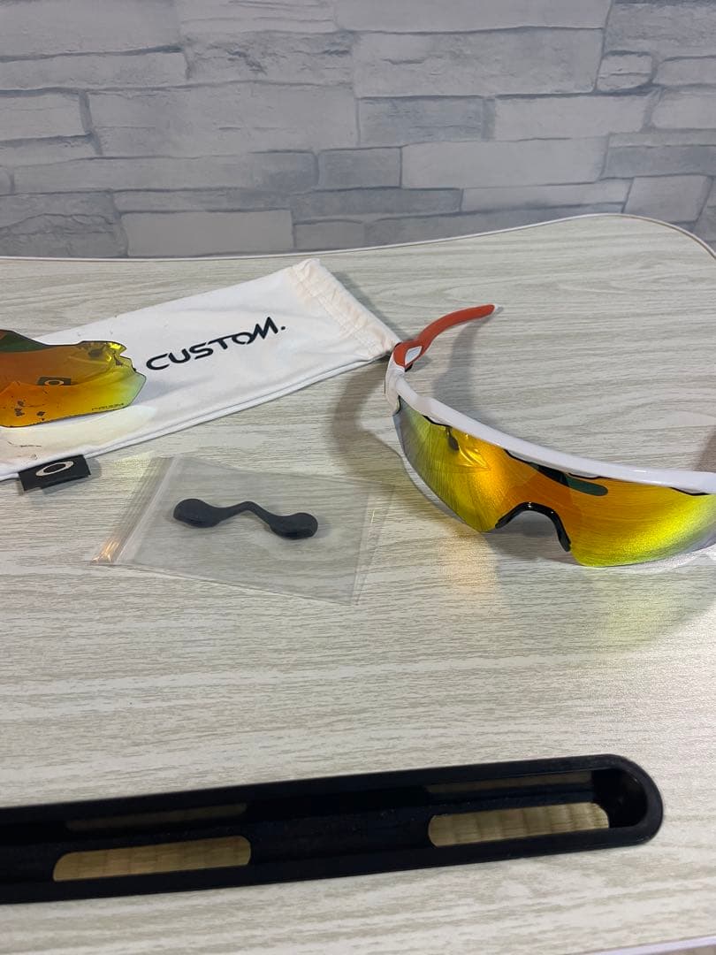 オークリー　レーダーEVパス カスタム　サングラス　oakley 週末値下げ