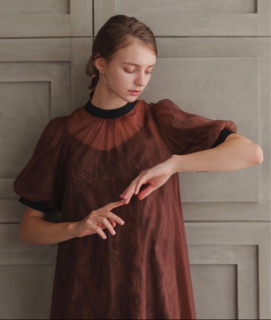 ★新品★ドリードール　Aラインシアードレス　ブラウン　M