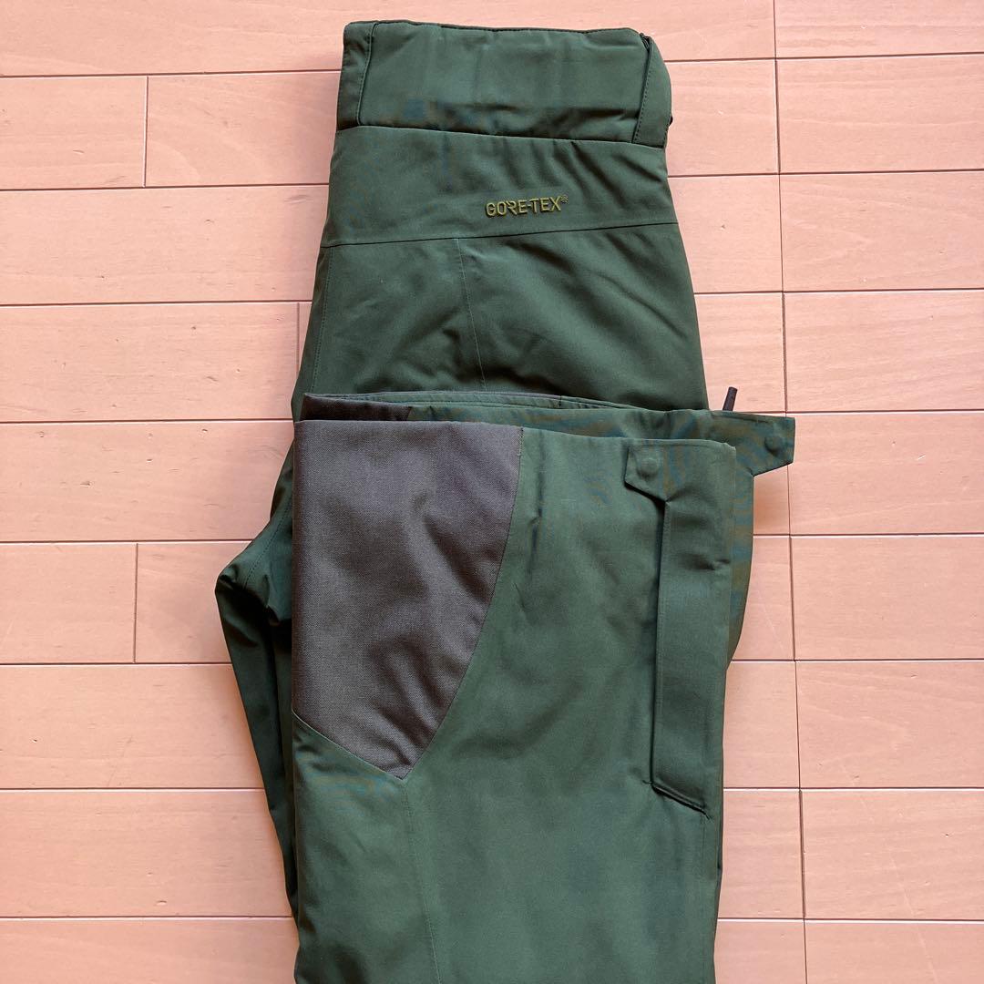 ゴールドウィン　スキーパンツ　ゴアテックス