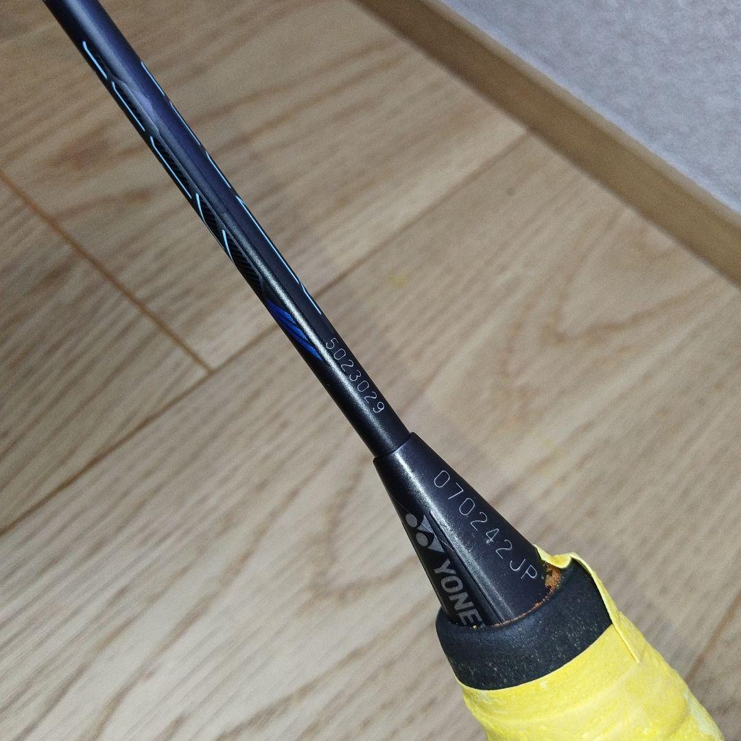 【極美品】YONEX VOLTRIC Z-FORCE Ⅱ 4UG5①