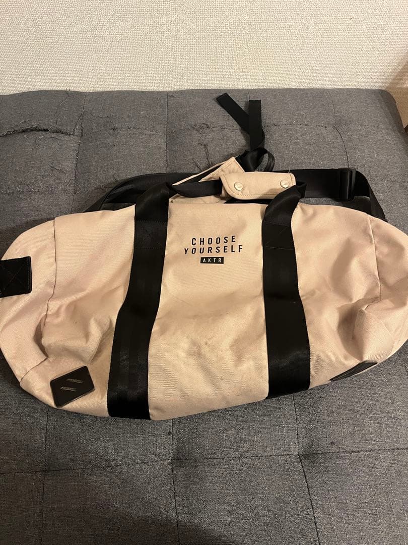美品！AKTR バッグ　ベージュ