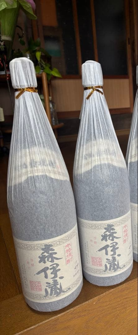 新品未開封)森伊蔵1,800ml本格焼酎2本セット