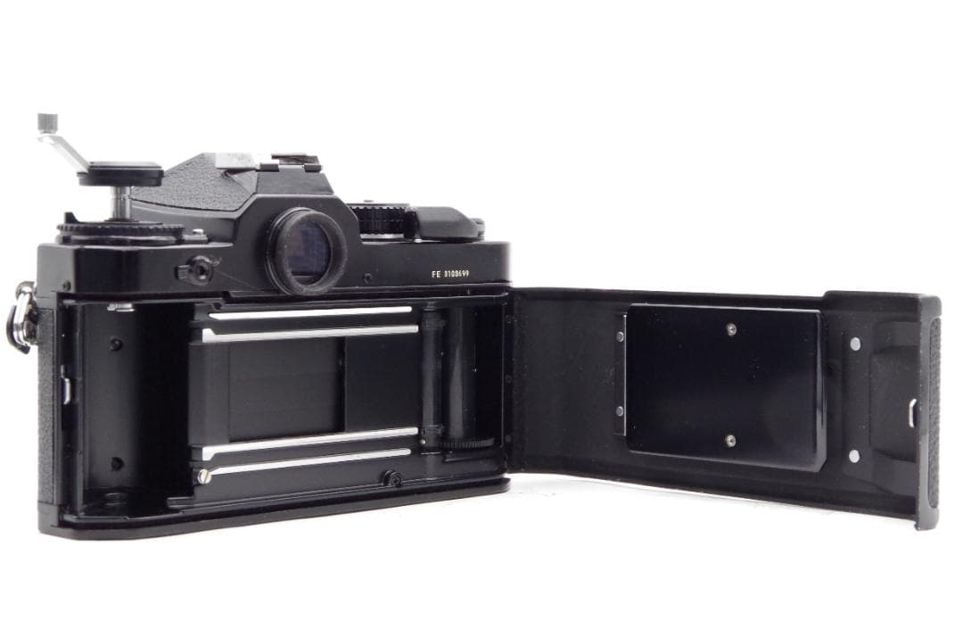 ニコン FE Nikon FE ブラックボディ　フィルム一眼レフカメラ