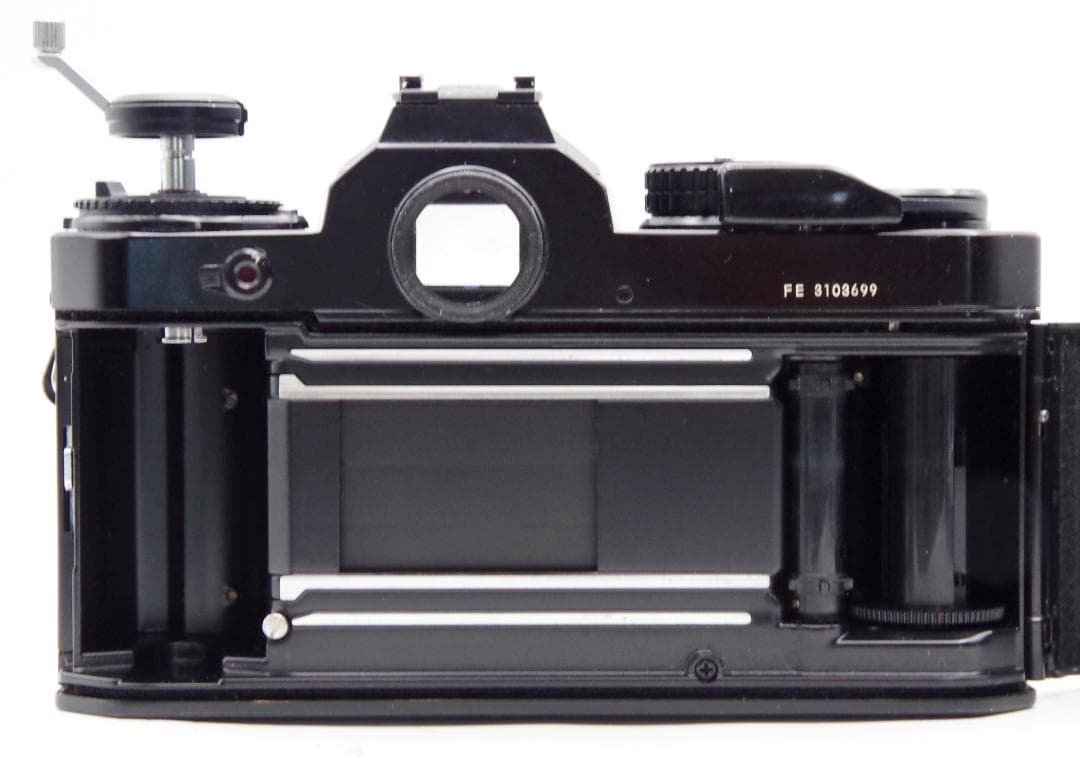 ニコン FE Nikon FE ブラックボディ　フィルム一眼レフカメラ