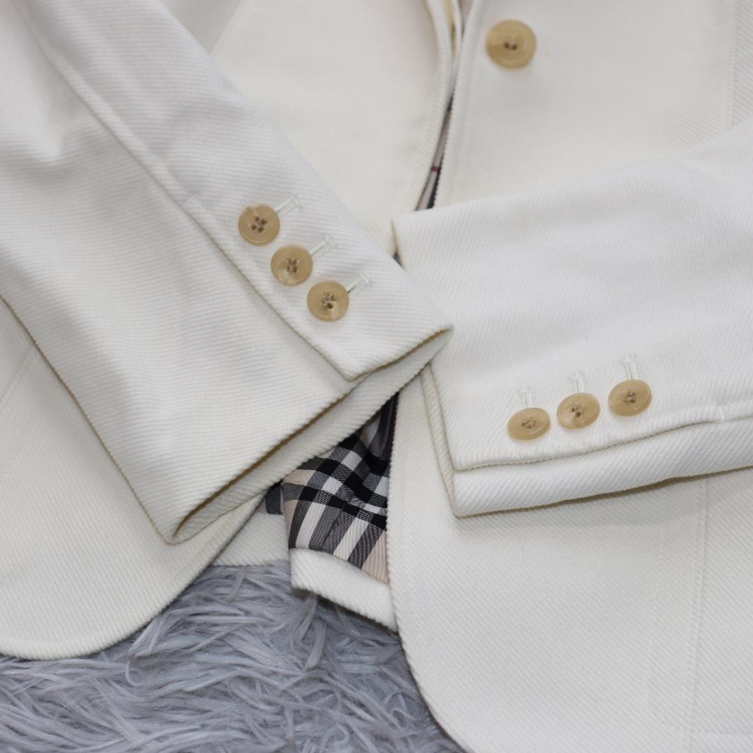 ✨BURBERRYバーバリー✨コーデュロイ　ジャケット　ノバチェック　白　４２