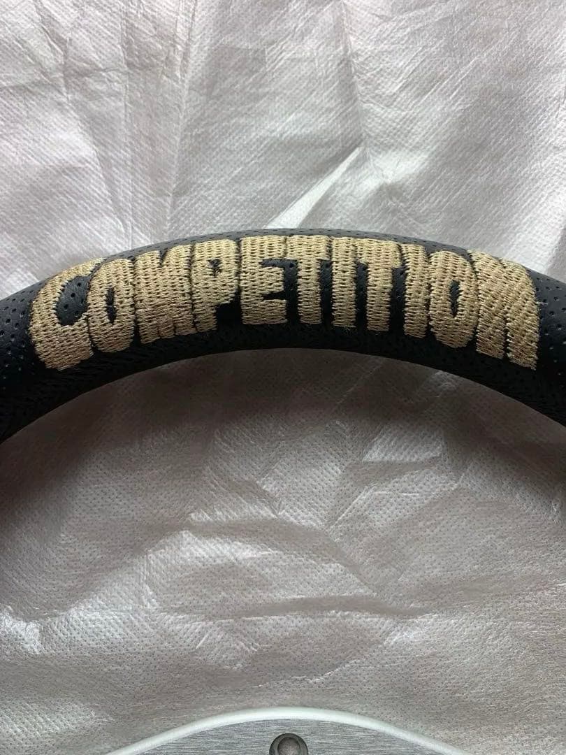 MOMO competition evo 32φ美品！