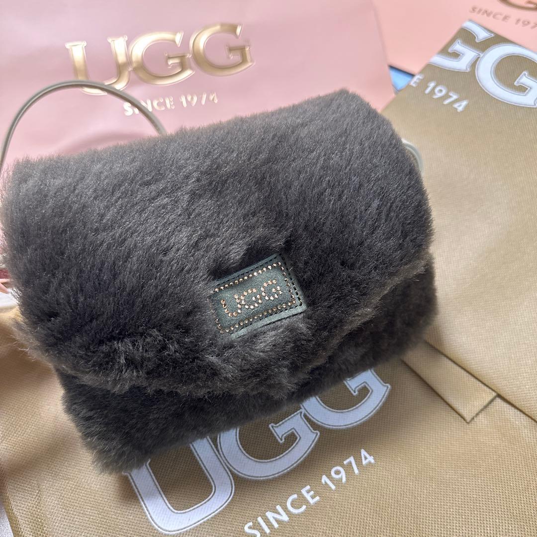 レアロゴ! 2WAYバッグ国内未入荷UGGシープスキンファーショルダーバッグ