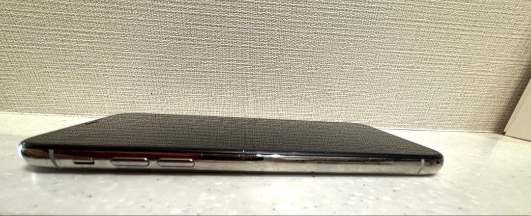 iPhoneX 64GB バッテリー100% SIMフリー　箱つき