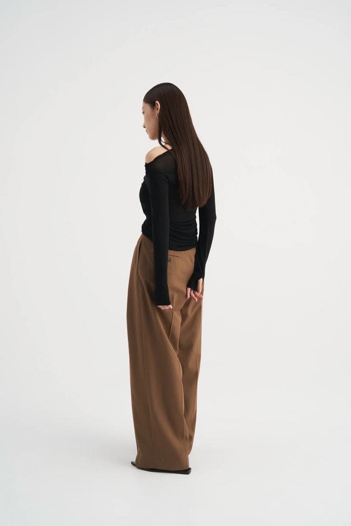 新品未使用品 Venica Cashmere asymmetry tops