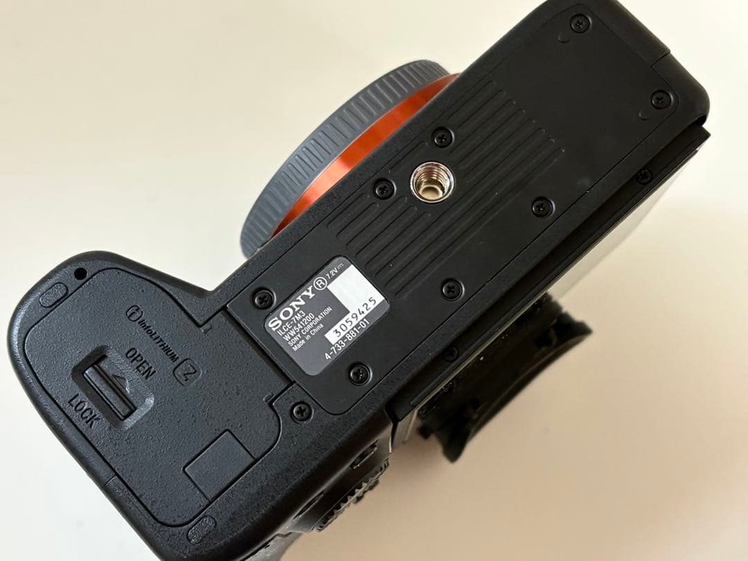 SONY α7 III シャッター回数2500~回