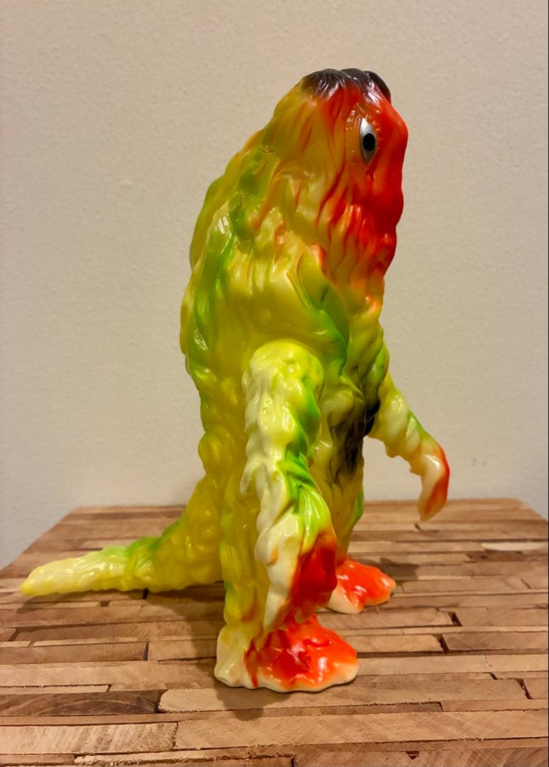 チ*ャ様 蓄光　ブルマァク ヘドラ スタンダードサイズ フィギュア ソフビ