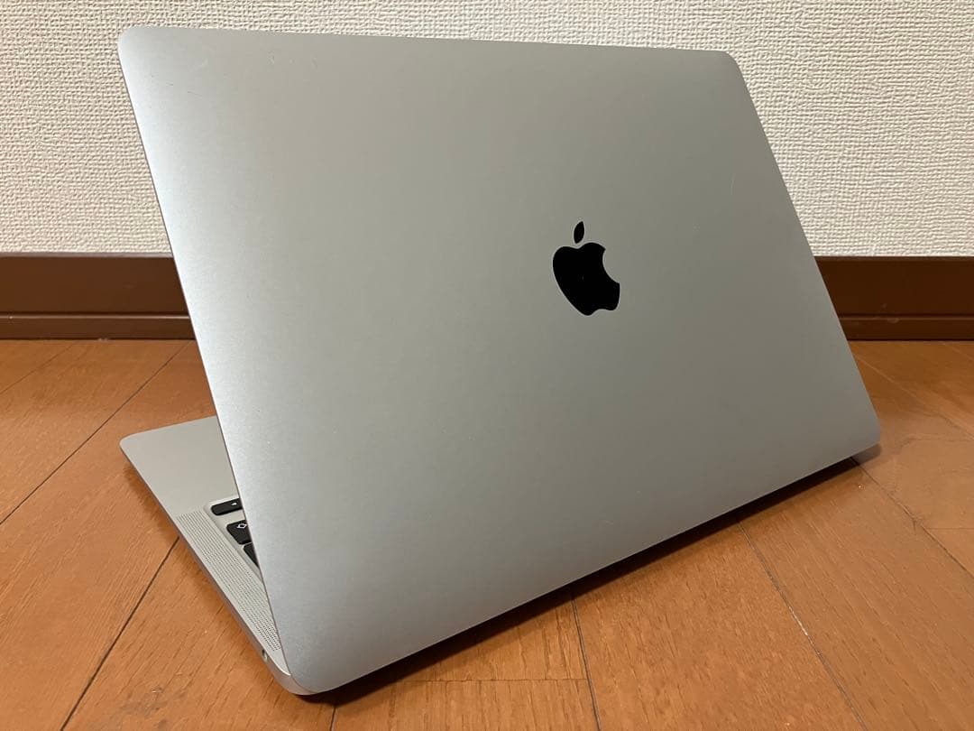 MacBook Air M1 256GB メモリ8GB BT 85％【初心者向】