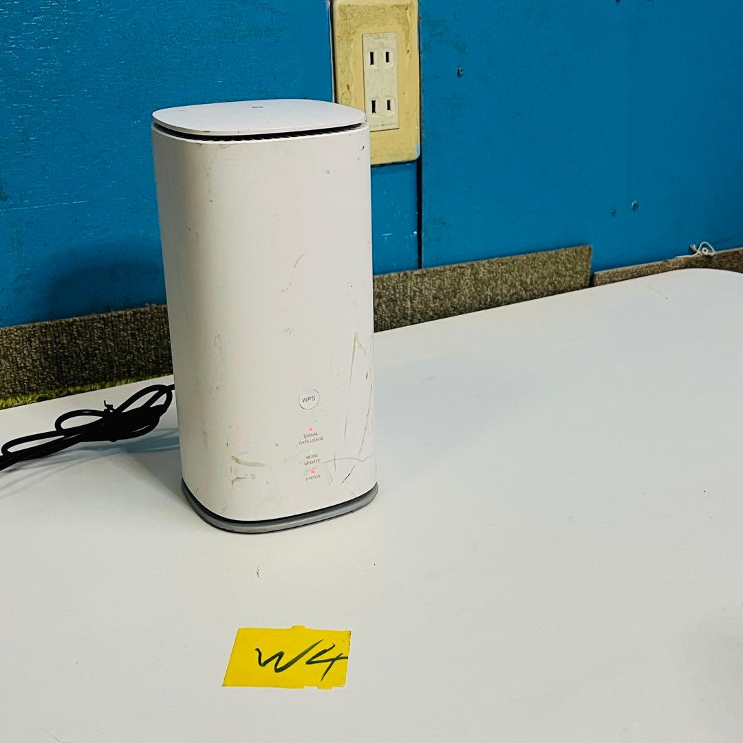 ルーター / Speed WiFi  5G L13 黒のアダプター付き