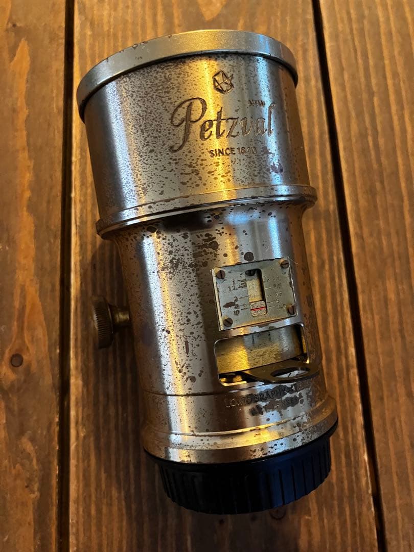 激レア　Petzval 85mm f2.2 オールドレンズ