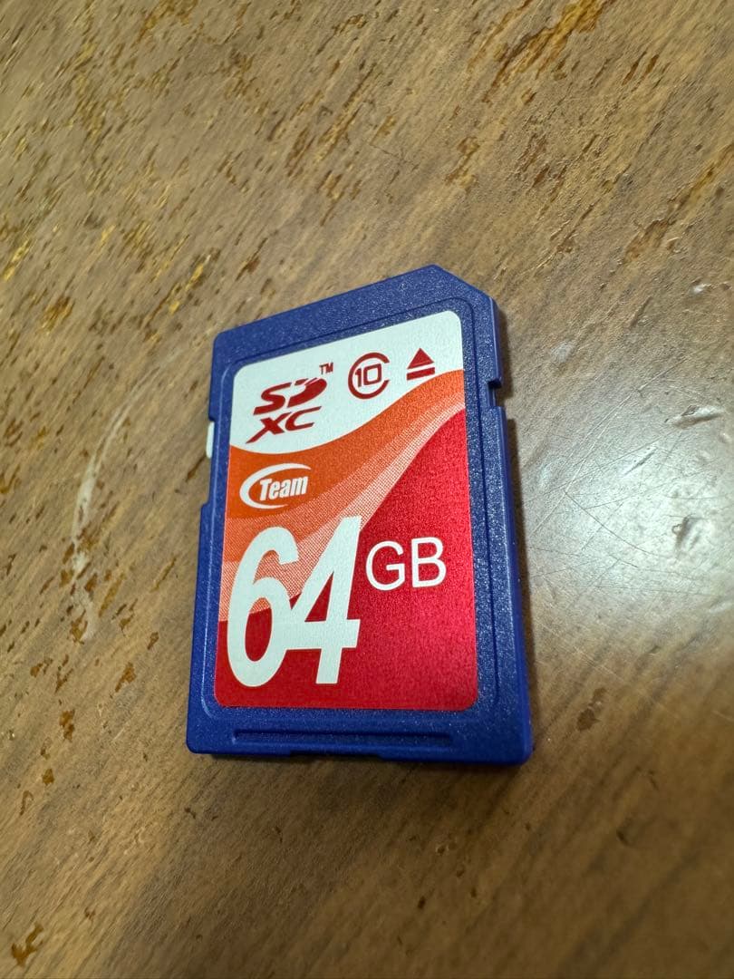 GZ-E765-T　ビデオカメラ　JVC　ハイビジョンメモリームービー