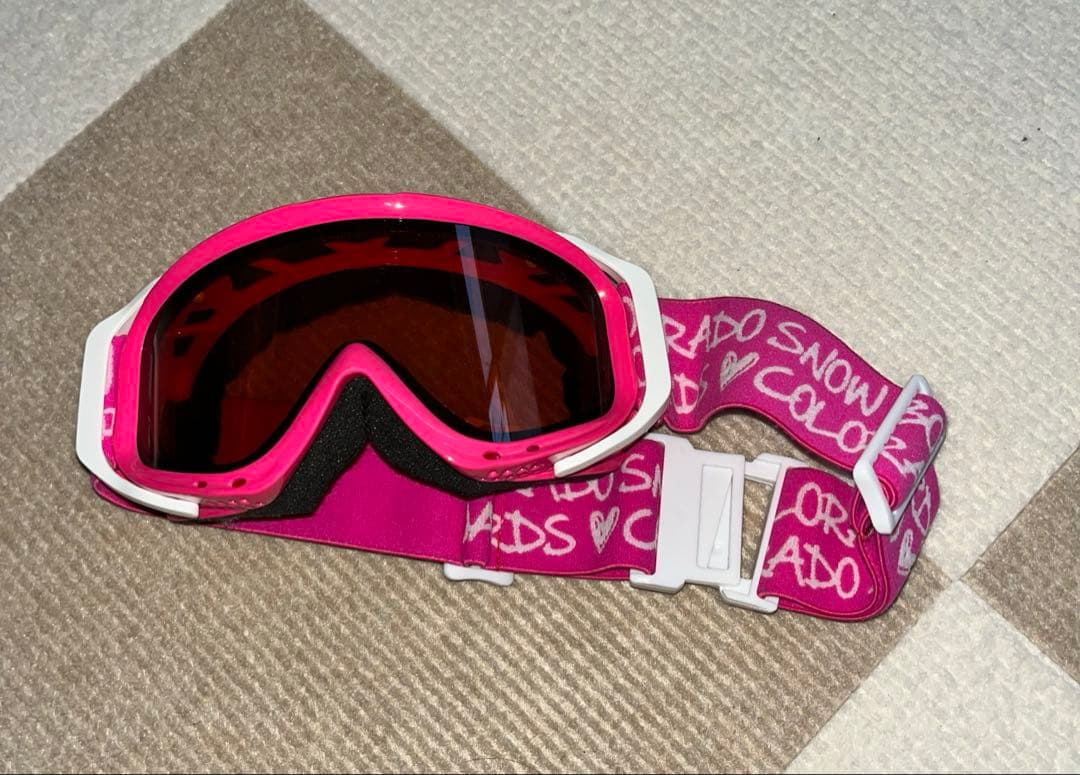 スキーウェア上下4点セット　手袋　ゴーグル