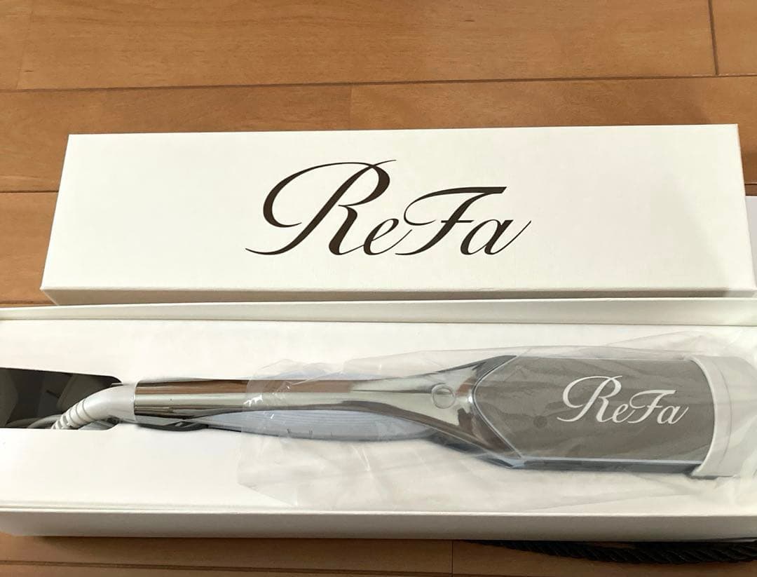 【らら】リファ パワーストレートアイロン プロ　専用ケース付き