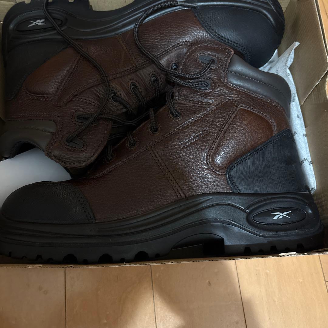 珍*様様 Reebok 安全靴 ブラウン