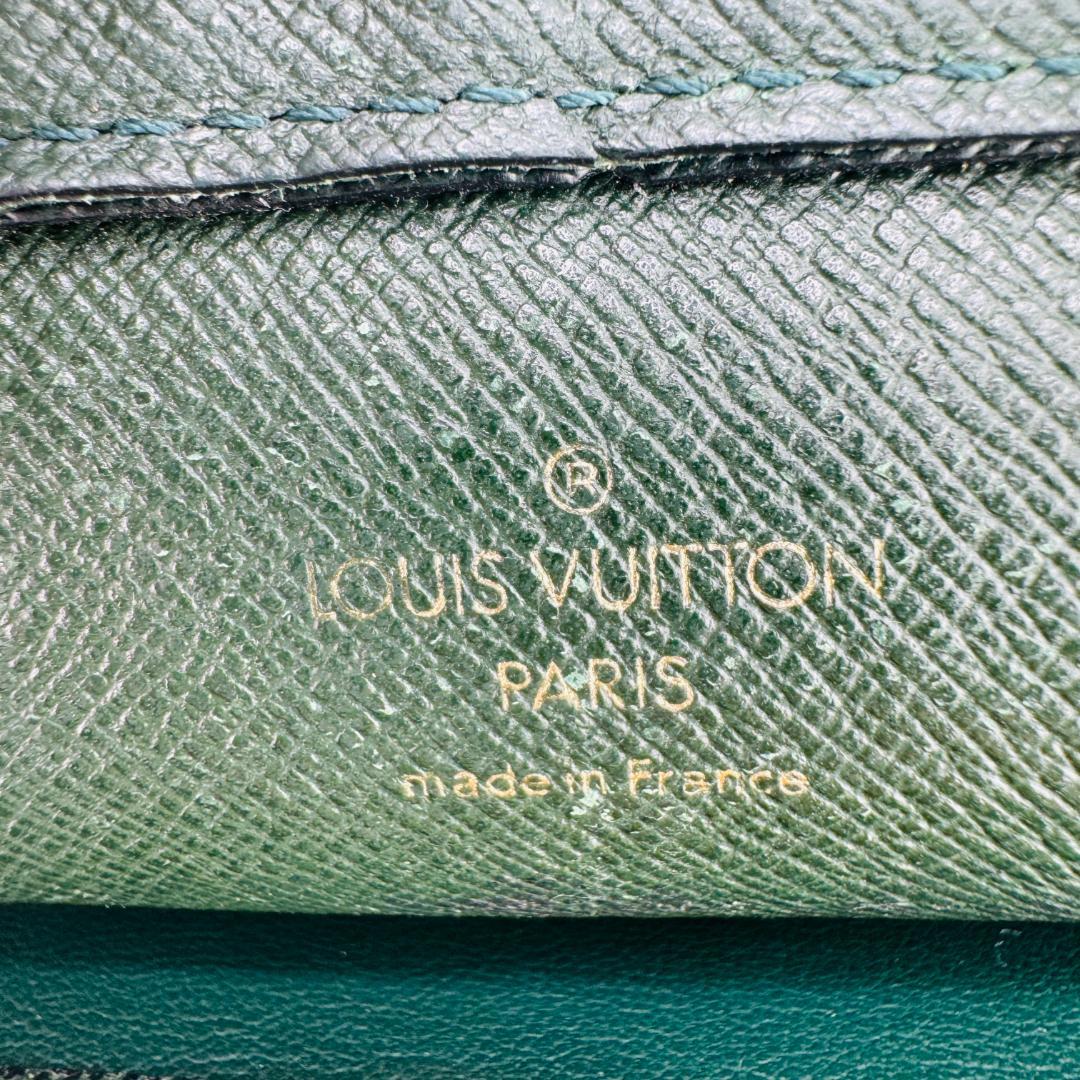 ルイヴィトン LV　タイガ バイカル M30184 クラッチバッグ エピセア