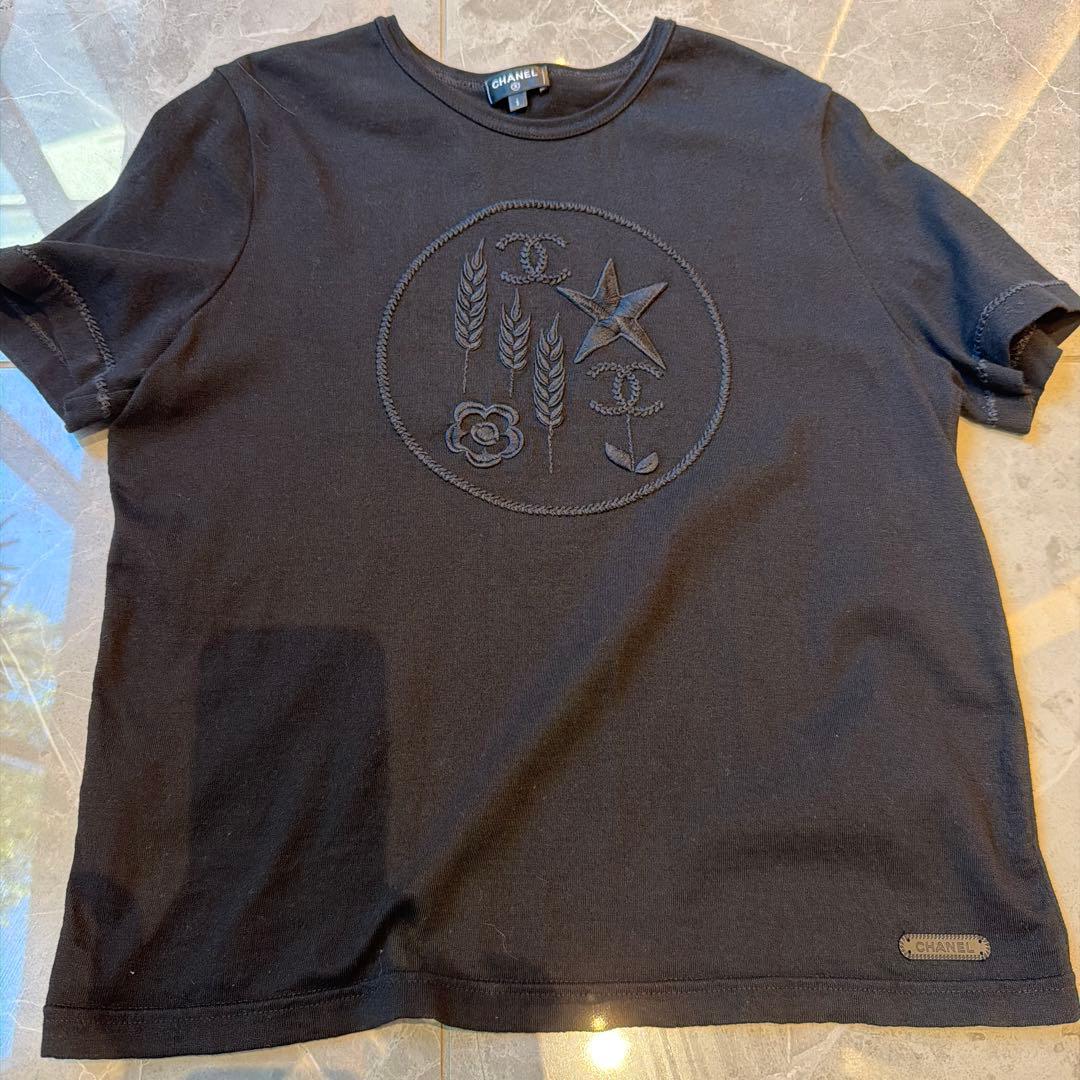 CHANEL ブラック 刺繍 Tシャツ 半袖