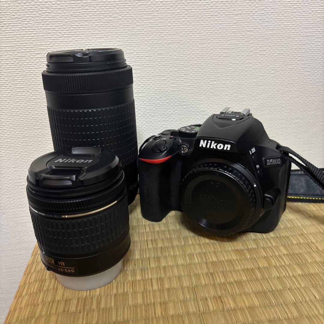 Nikon デジタル一眼レフカメラ　D5600 レンズセット　総撮影回数850枚