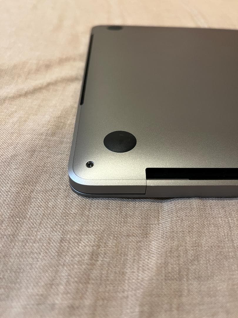 Apple MacBook Pro 13-inch スペースグレー