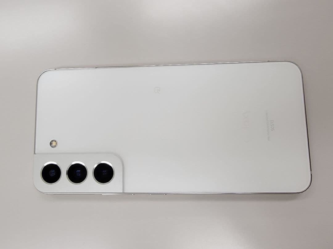 au（ACG13)SamsungGalaxy S22ホワイト + TPUフィルム