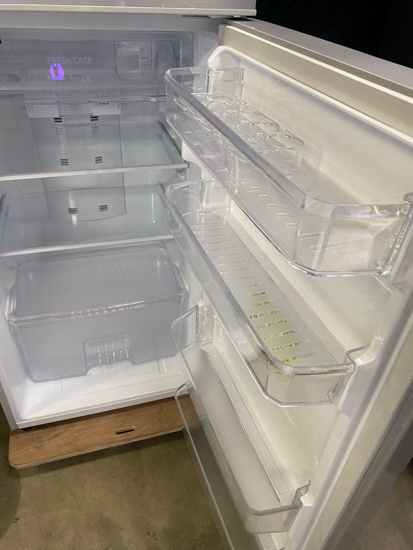 SHARPノンフロン冷凍冷蔵庫225L 2018年製 SJ-D23C-S