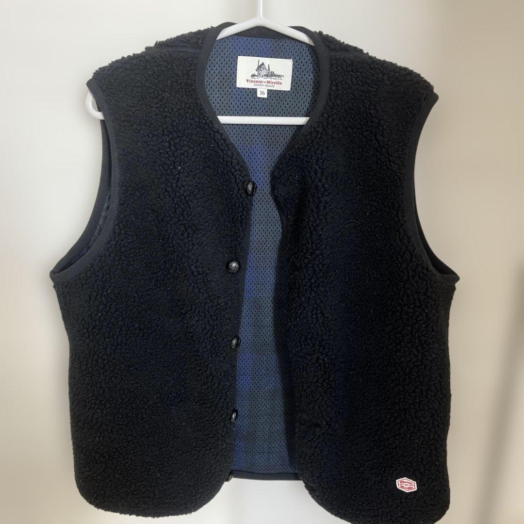 Vincent Mireie ノーカラーボアベスト