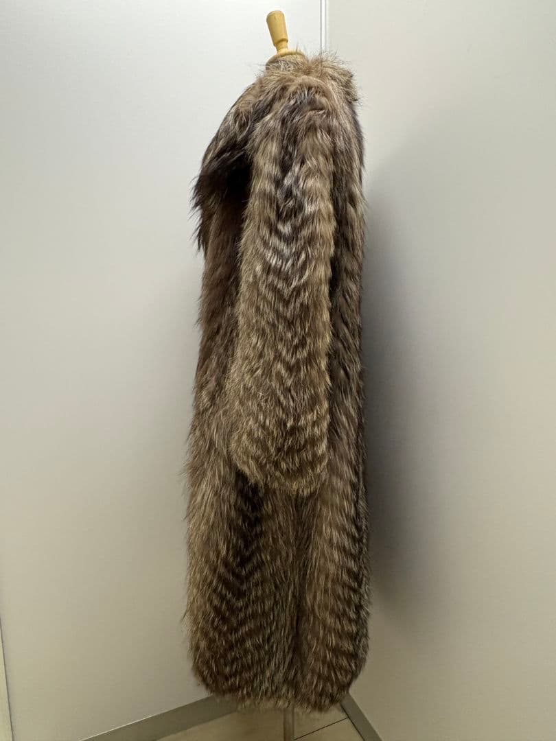SAGA FOX フォックスファーロングコート 601262
