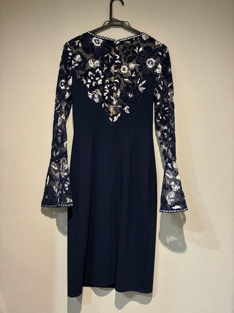 【未使用タグ付】TADASHI SHOJI レースワンピース ネイビー サイズ2