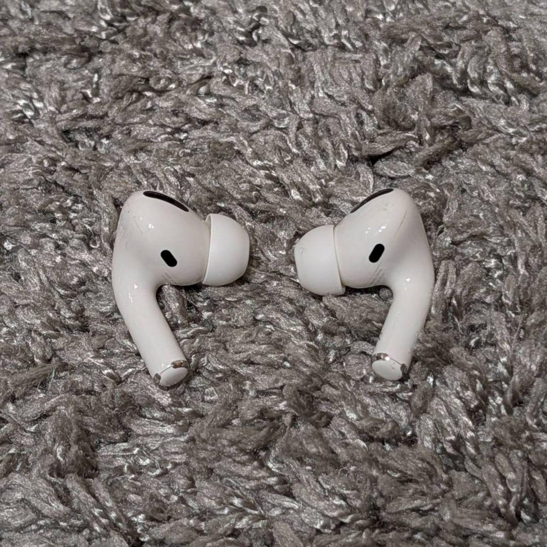 AirPods Pro MWP22J/A　第1世代