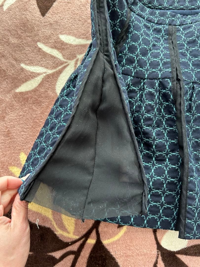 美品ミュウミュウMIUMIUフレアミニスカート