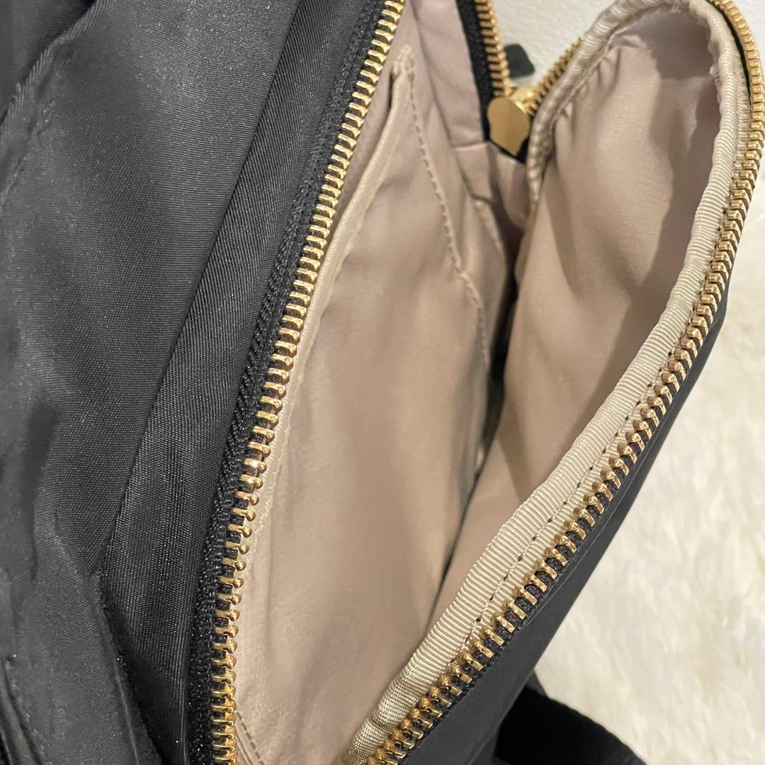 美品✨トゥミ ナイロンクロスボディバッグ ミニリュック レディース TUMI