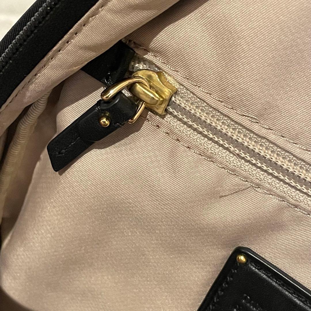 美品✨トゥミ ナイロンクロスボディバッグ ミニリュック レディース TUMI