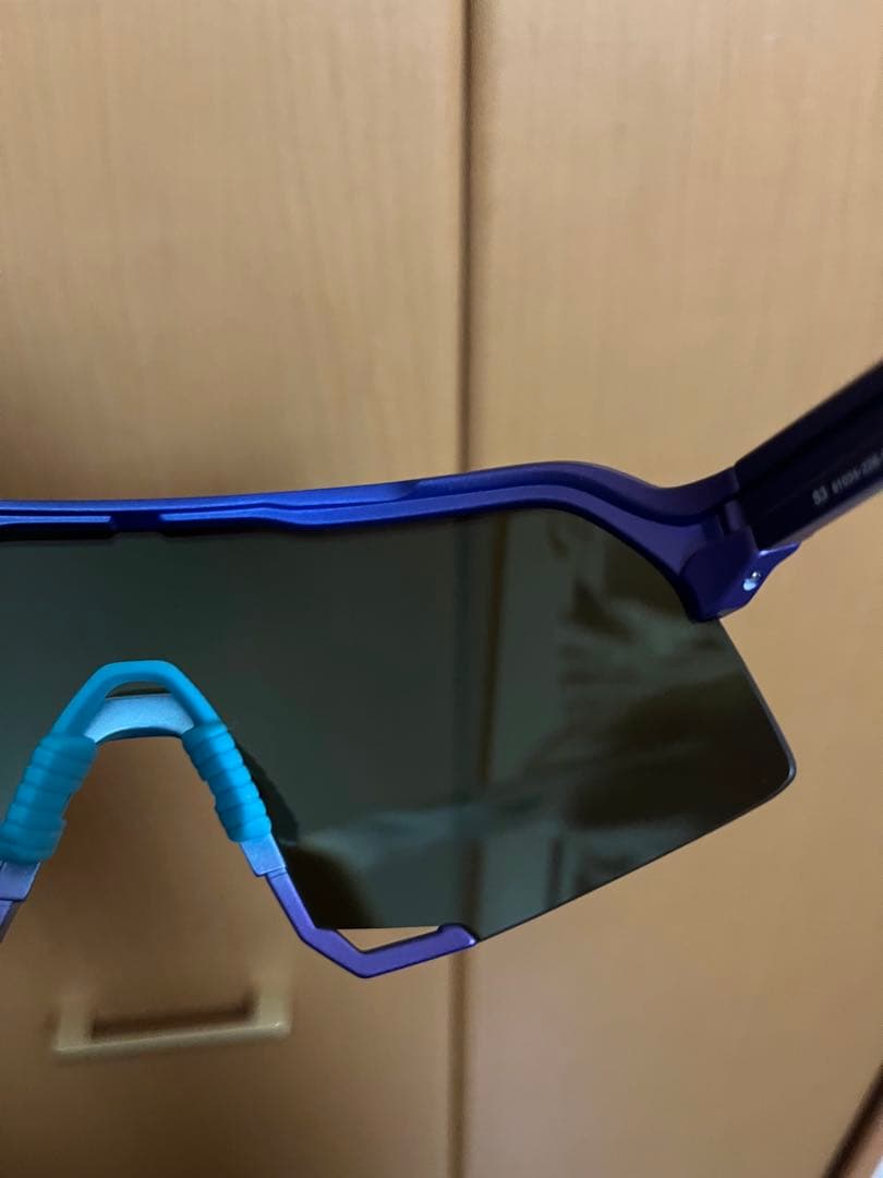 現品限りS3 100%ワンハンドレッド　箱が綺麗